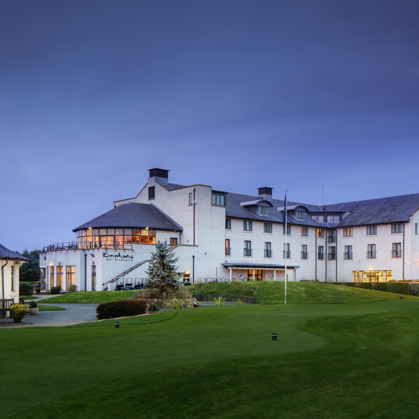 Kingfisher hotel at templepatrick, a partner of Jet Assist business centre