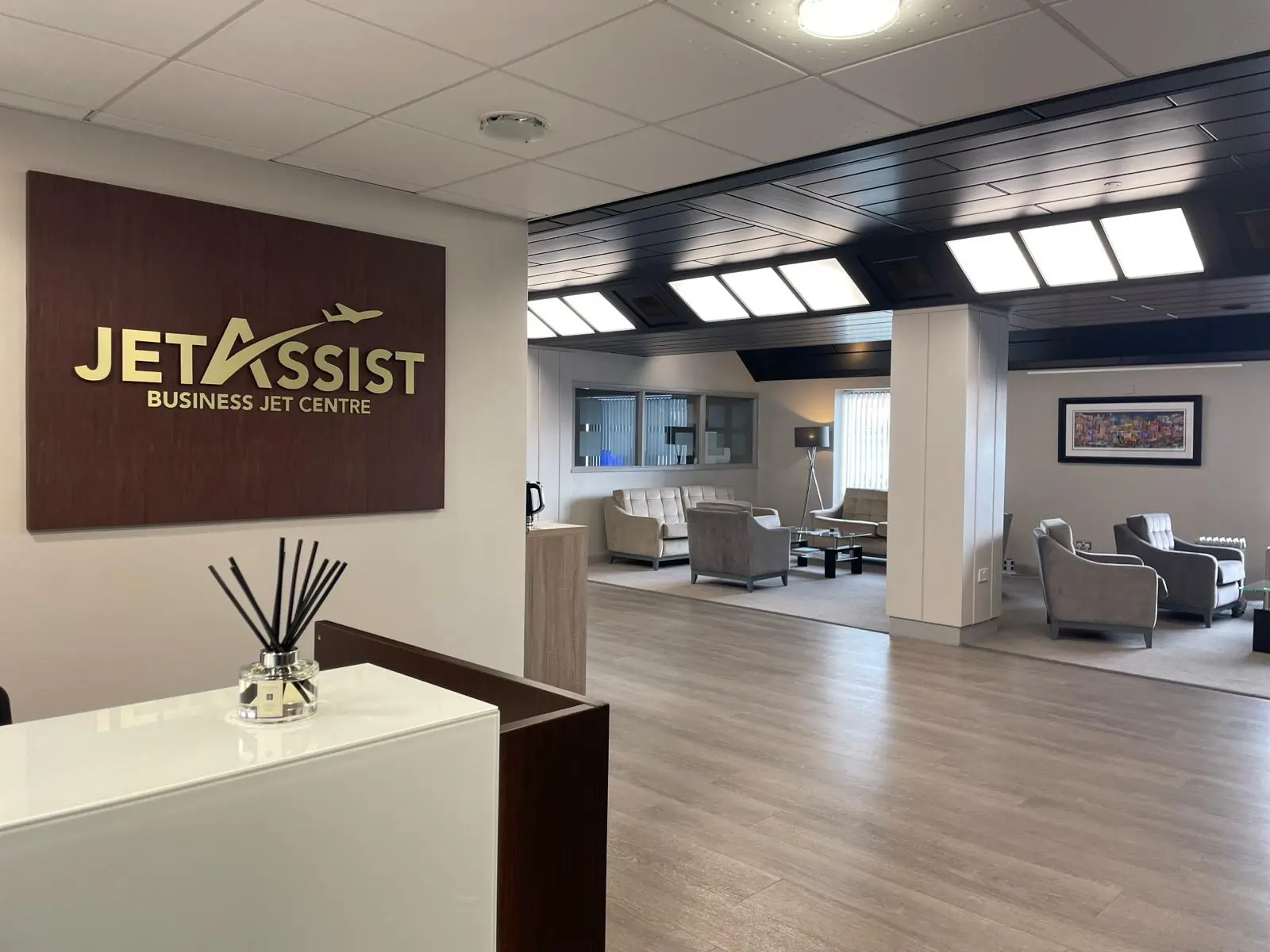 Escape the Hustle and Bustle: Visit the Jet Assist Lounge at Belfast International Airport