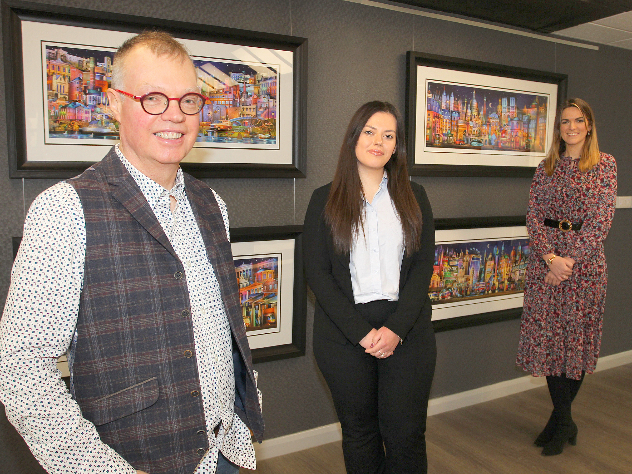 Jet Assist VIPs Receive A Warm Welcome With Keith Drury Art Exhibition